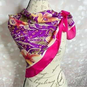 BAAR & Beards Vintage Tropical Floral Silk Scarf